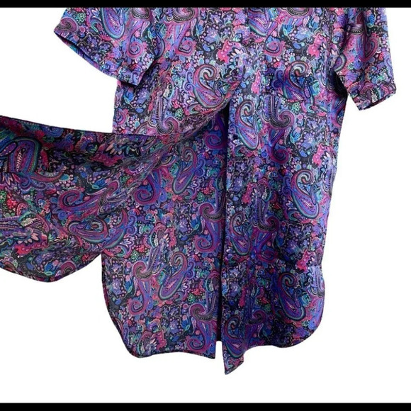 Intimate Moments Multicolor Paisley Button Up Top - Picture 4 of 8